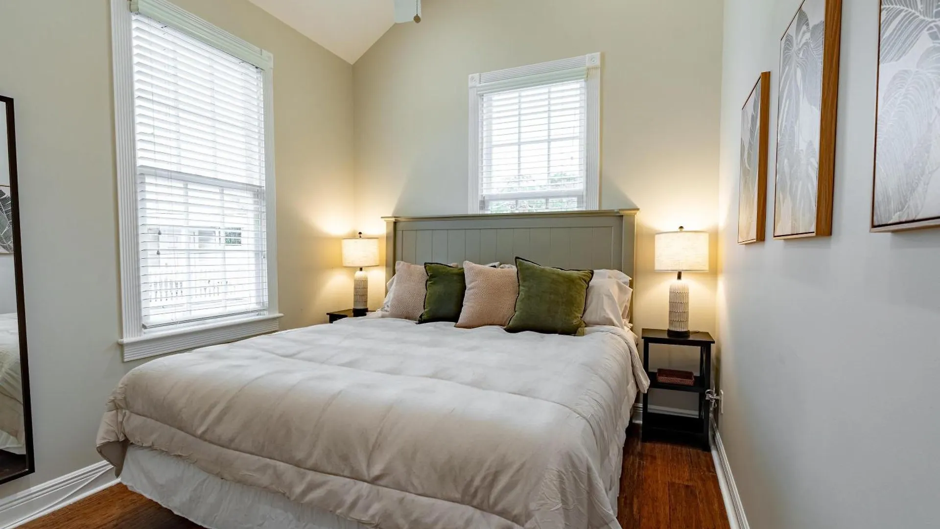 The Lighthouse Suites Key West Holiday home
